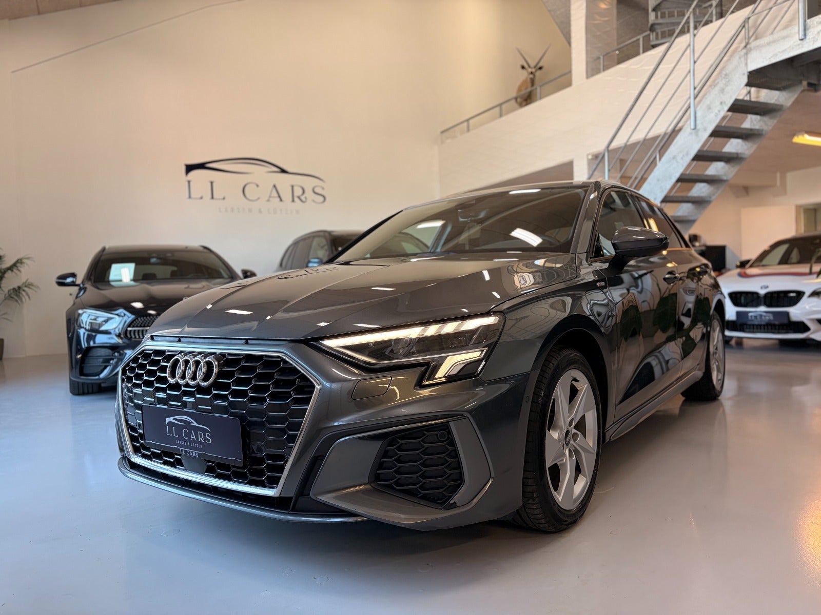 Audi A3 40 TFSi e S-line Sportback S-tr., 2021 | LL Cars ApS i Odense SØ